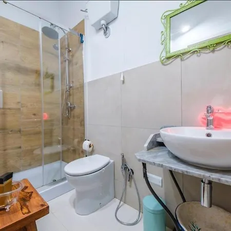 Casa Luce Bed & Breakfast *